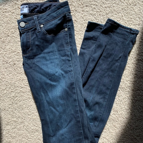 PAIGE skyline skinny jeans - Picture 2 of 5